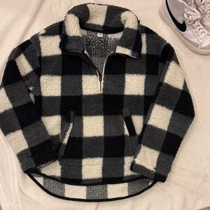 Old Navy Black and White Sherpa Pullover